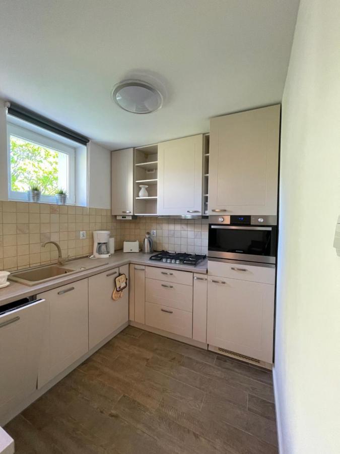 Al-Dom Apartamenty Apartament Zaciszny Kołobrzeg Exterior foto